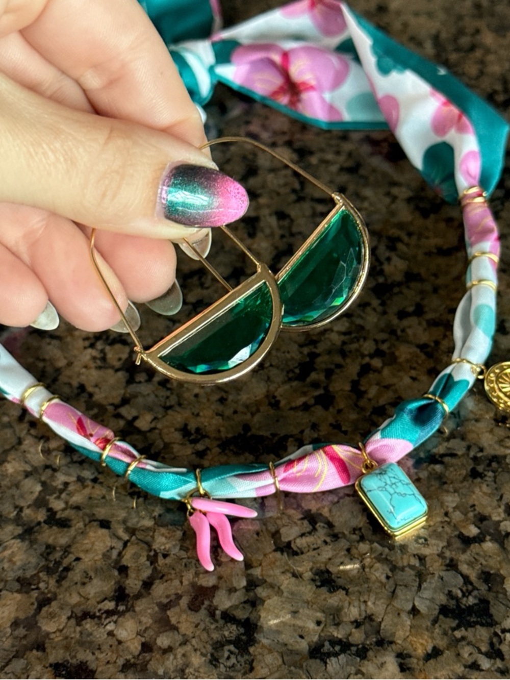 Capsule Collection - Accessory Wardrobe - Styled Bundle - Picture 6 of 15